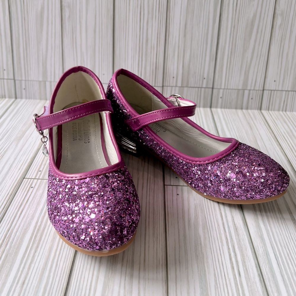 Girls purple sparkly heels size 33 (US 1)